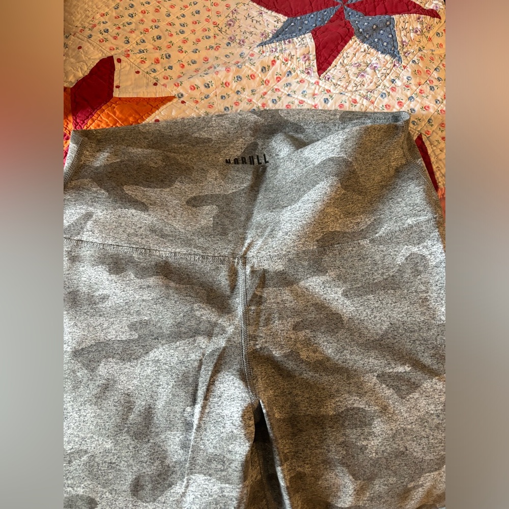 NOBULL camo leggings